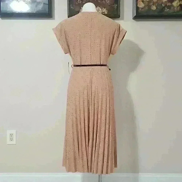 Elizabeth & Nicole Pleated Dress - Picture 5 of 9